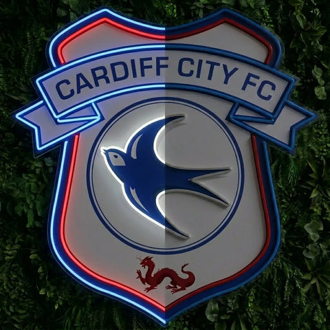 Letrero de neón del escudo de Cardiff City