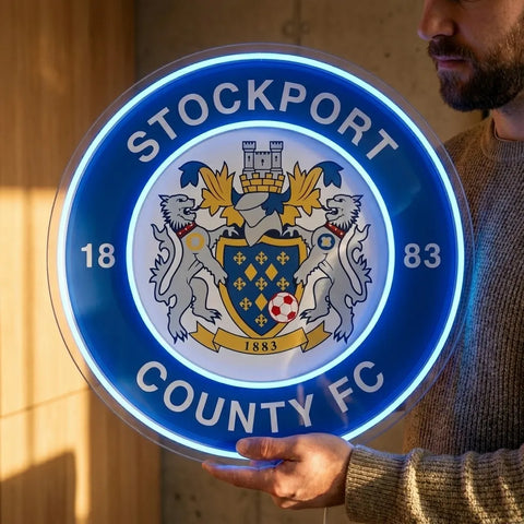 Letrero de neón del escudo de Stockport County FC